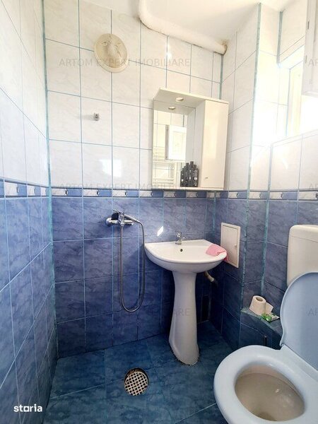 1 Decembrie 1918/ piata Trapezului